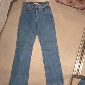 Classic Levis Blue Women's Jeans